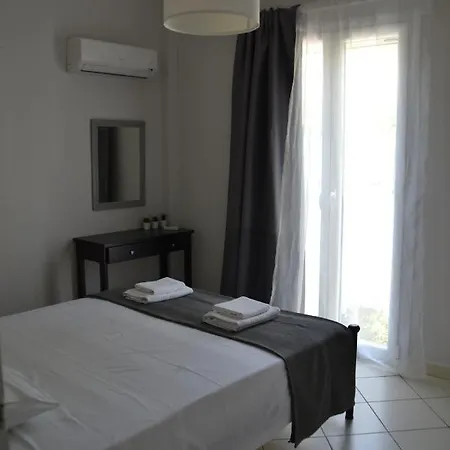 Hibiscus House Apartment *